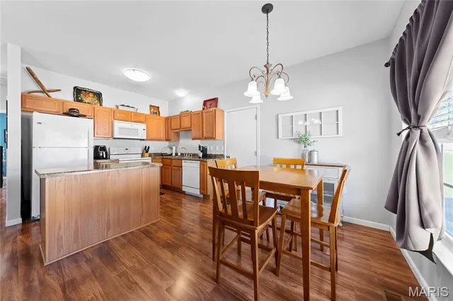 $269,900 | 978 San Luis Drive, Fenton, MO 63026