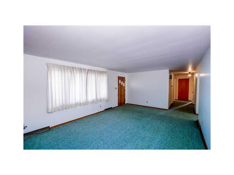 282 Georges Fairchance Road Uniontown, PA 15401 - Photo 2 of 16 Living Room.
