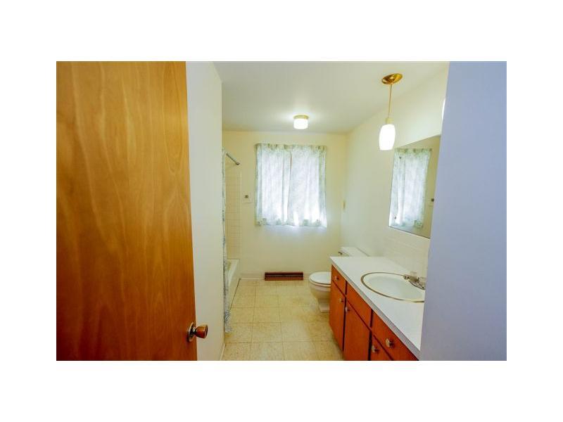 282 Georges Fairchance Road Uniontown, PA 15401 - Photo 6 of 16 Full Bath.