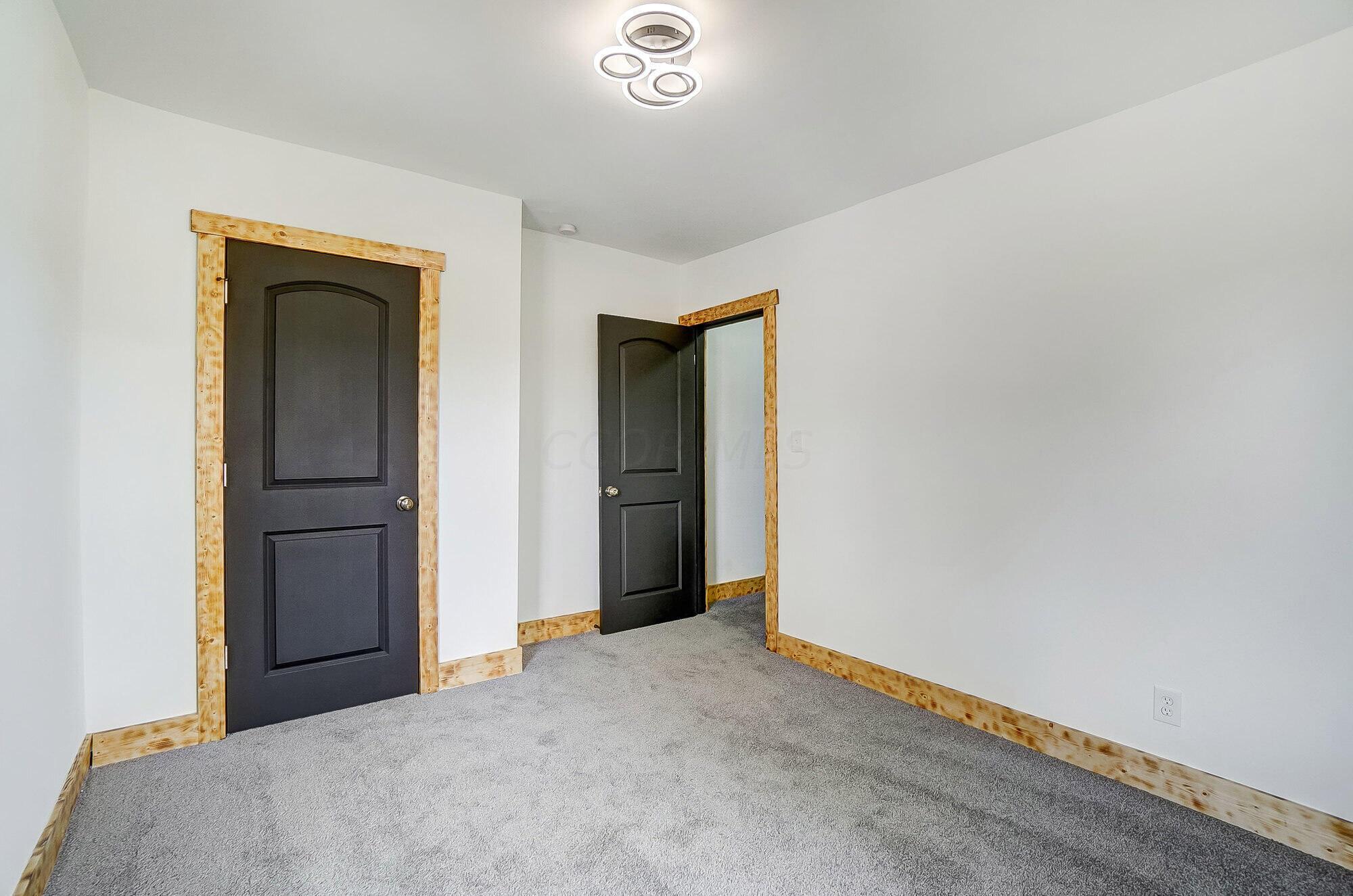 626 Berkeley Road Columbus, OH 43205 - Photo 47 of 53 048
