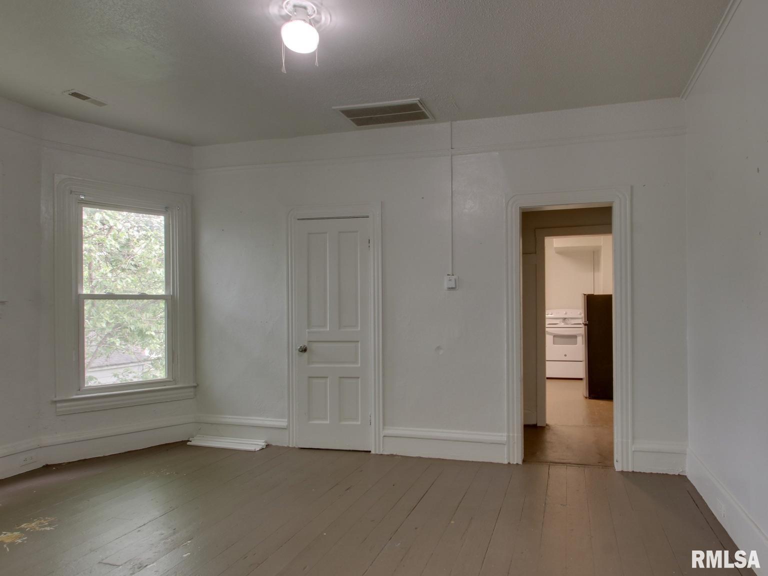 537 Locust Street Quincy, IL 62301 - Photo 14 of 25