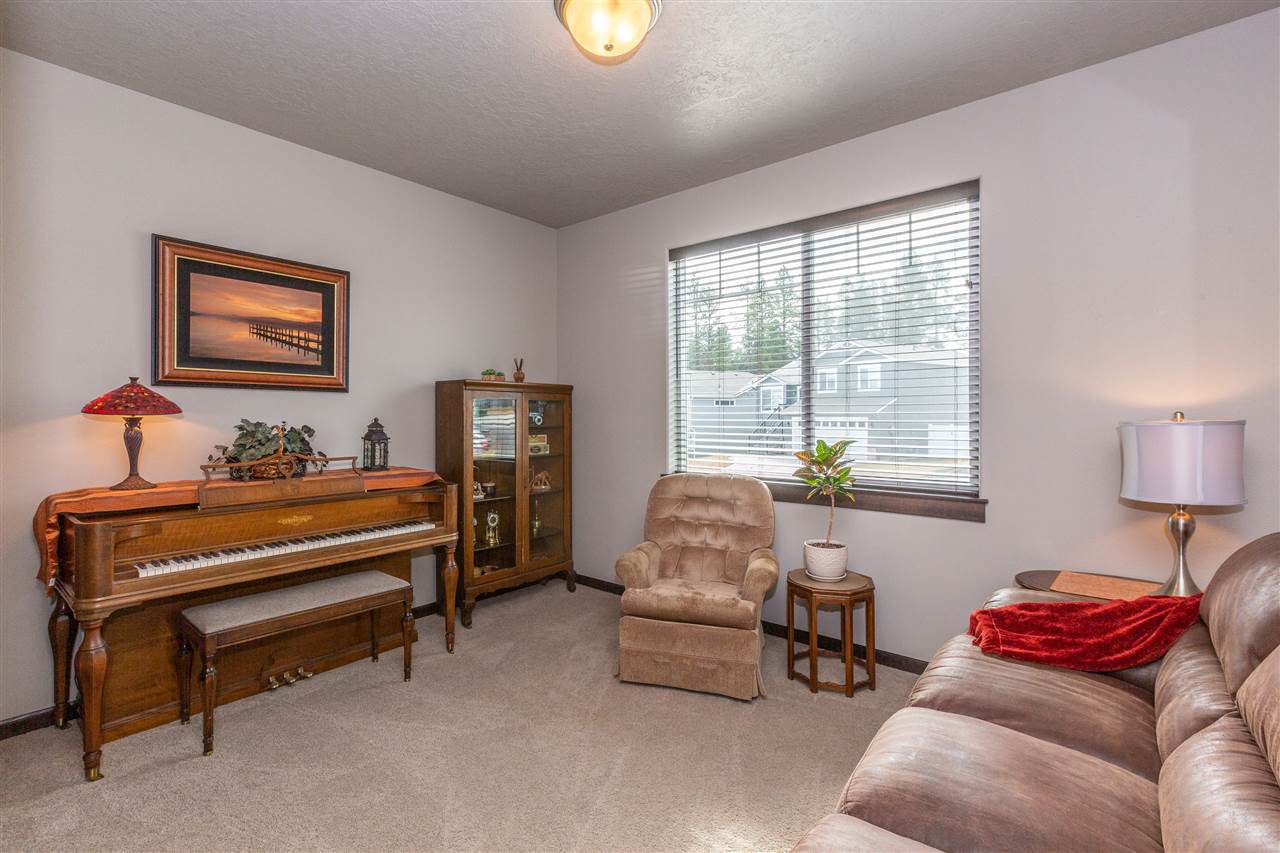 18403 Selkirk Estates Road Greenacres, WA 99016 - Photo 15 of 20 Gallery Image 15