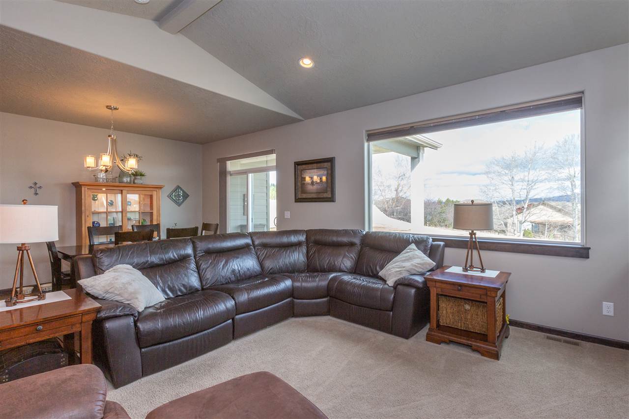 18403 Selkirk Estates Road Greenacres, WA 99016 - Photo 6 of 20 Gallery Image 6