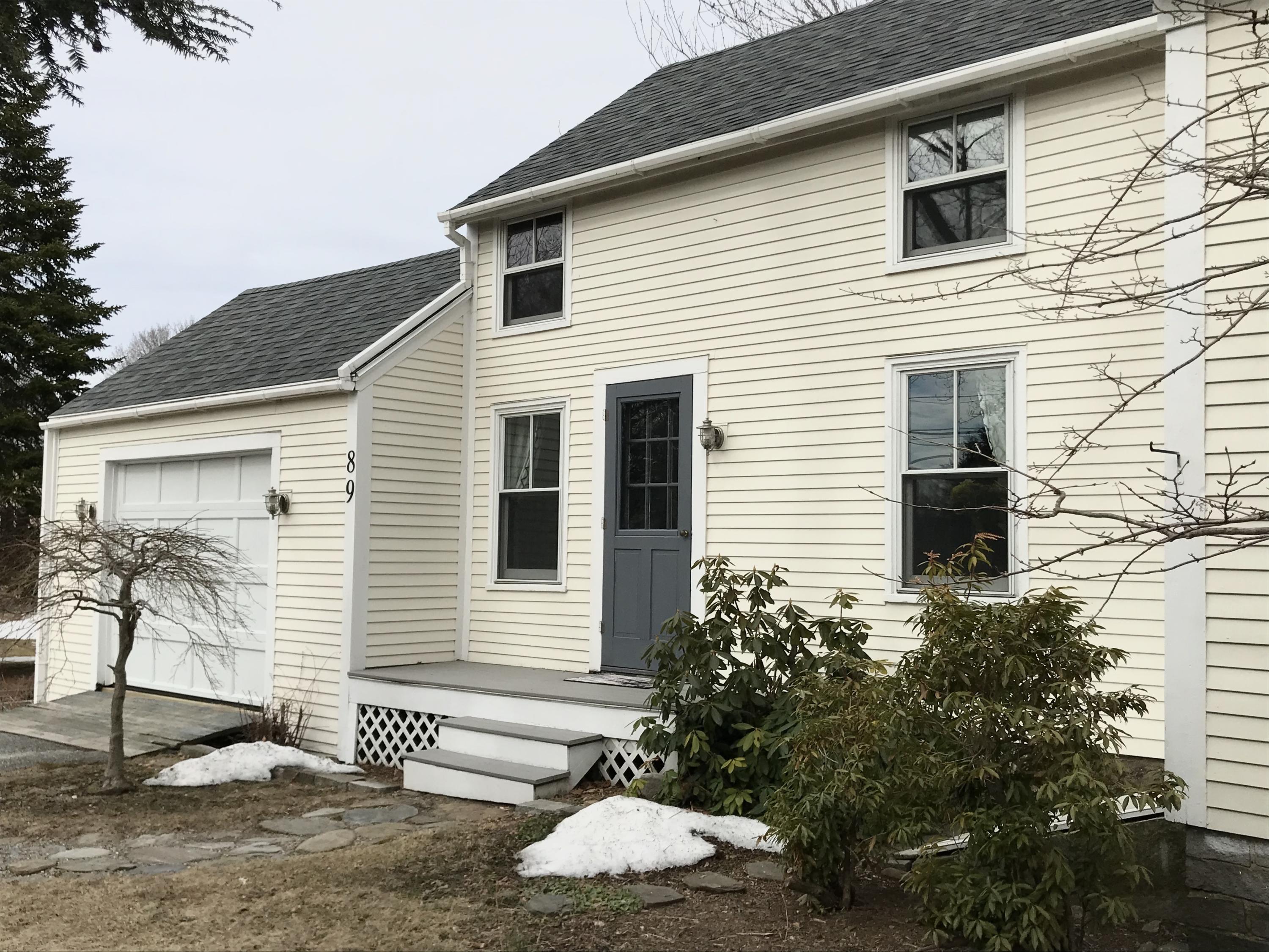 89 Tuttle Road Cumberland, ME 04021 - Photo 2 of 42 IMG_3969