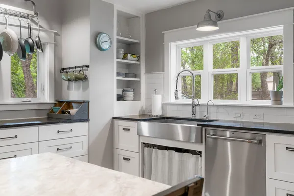 $899,900 | 3707 McNeil Drive, Austin, TX 78727