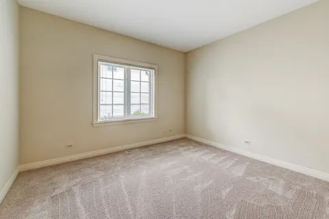 $775,000 | 9016 Darien Woods Court, Darien, IL 60561