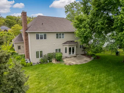 $775,000 | 9016 Darien Woods Court, Darien, IL 60561