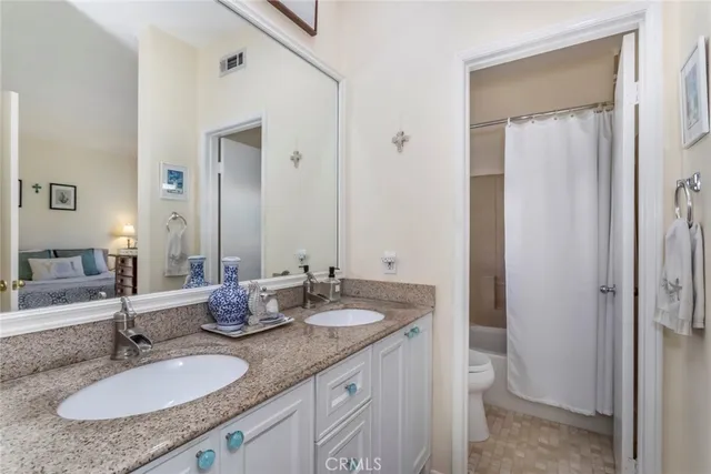 $635,000 | 27839 Skycrest Cir Drive, Unit 9, Valencia, CA 91354