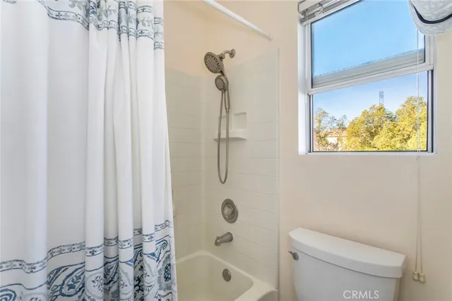 $635,000 | 27839 Skycrest Cir Drive, Unit 9, Valencia, CA 91354