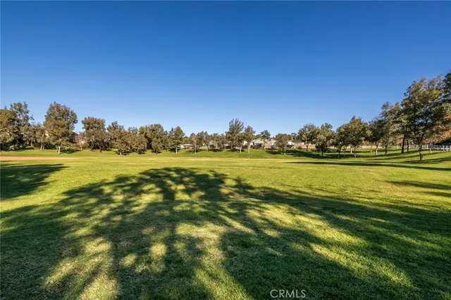 $635,000 | 27839 Skycrest Cir Drive, Unit 9, Valencia, CA 91354