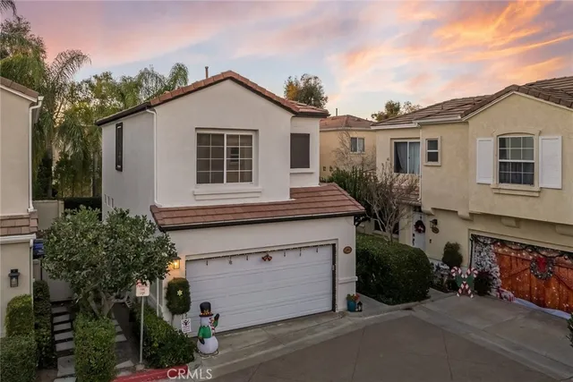 $635,000 | 27839 Skycrest Cir Drive, Unit 9, Valencia, CA 91354
