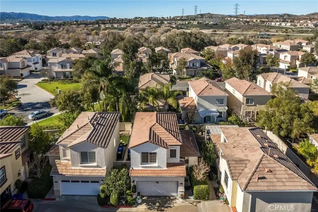 $635,000 | 27839 Skycrest Cir Drive, Unit 9, Valencia, CA 91354