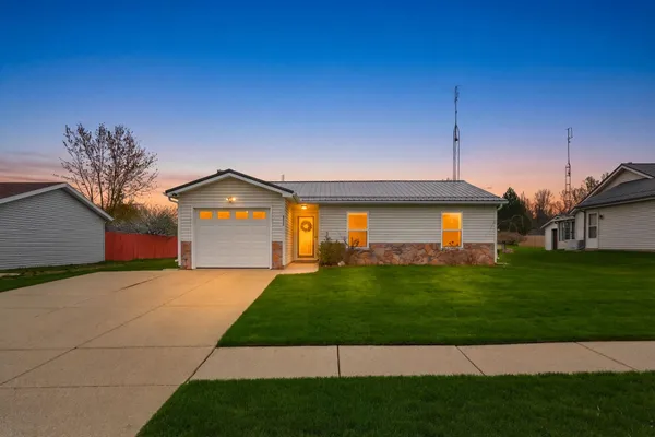 $239,900 | 412 McKinley Street, Angola, IN 46703