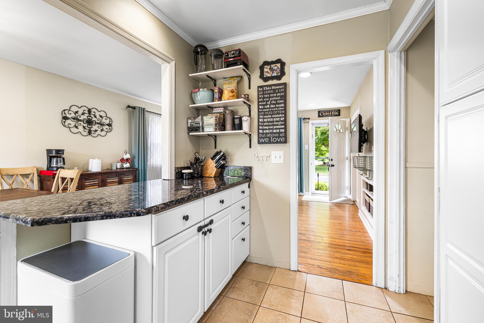 407 Goodwin Road Hatboro, PA 19040 - Photo 20 of 31 kitchen