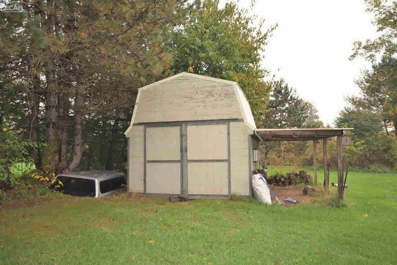 2350 Pero Lake Road Lapeer, MI 48446 - Photo 20 of 20 21228069-19.JPG