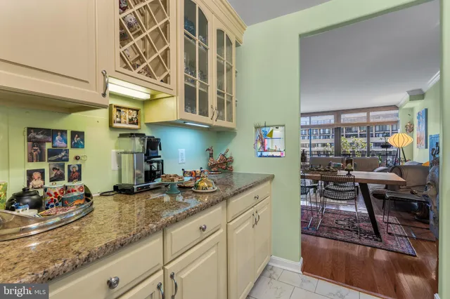 $415,000 | 700 New Hampshire Avenue Northwest, Unit 712, Washington, DC 20037