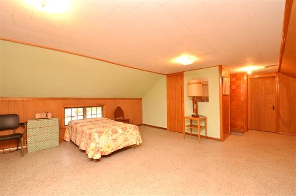7 Hillcroft Road Waltham, MA 02452 - Photo 17 of 30 Gallery Image 17