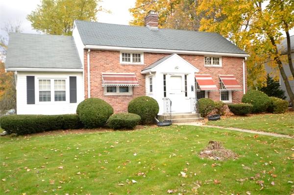 7 Hillcroft Road Waltham, MA 02452 - Photo 28 of 30 Gallery Image 28