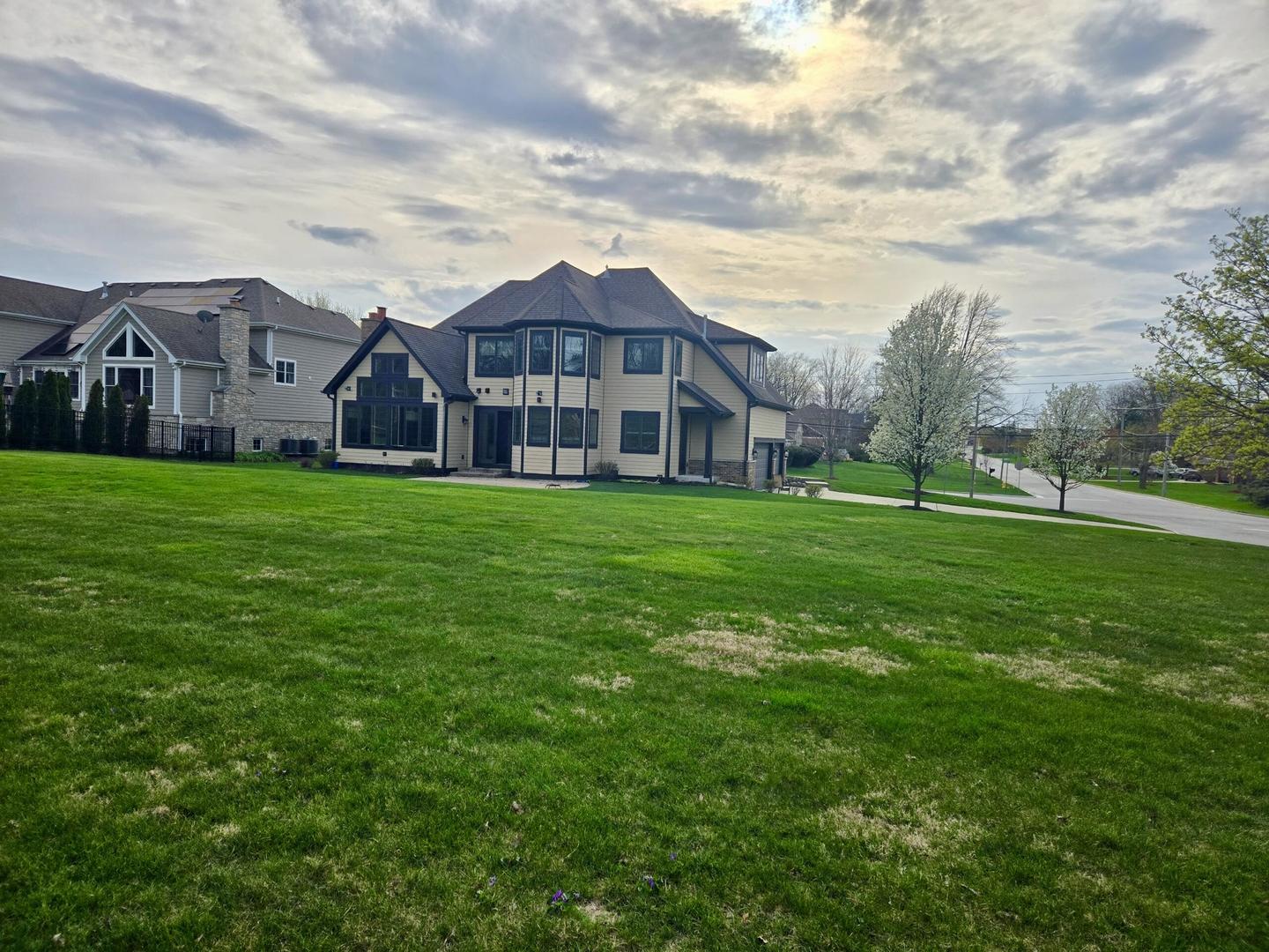 6701 Sunset Avenue Countryside, IL 60525 - Photo 7 of 30
