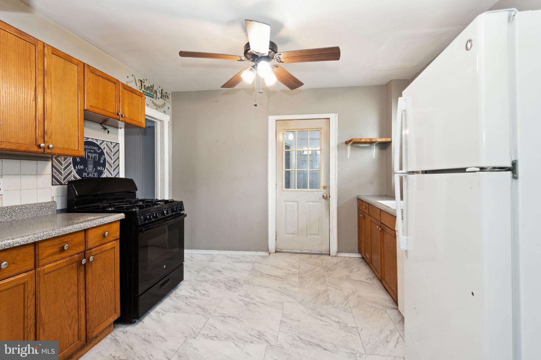 338 Hunter Avenue Plainfield, NJ 07063 - Photo 7 of 25