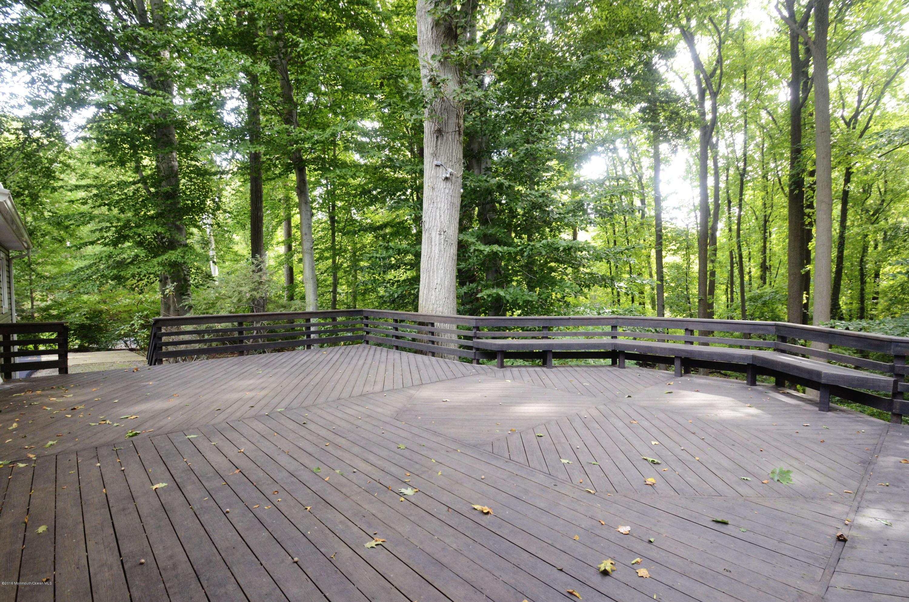 39 Tall Timber Road Middletown, NJ 07748 - Photo 16 of 18 Deck
