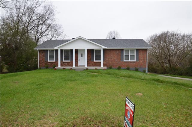 121 Bluegrass Road Clarksville, TN 37042 - Photo 2 of 20 THIS HOME IS AMAZING!!! RENOVATED ALL BRICK HOME WITH A NEW HEAT PUMP, WATER HEATER, WINDOWS, NEW PAINT, CARPET, KITCHEN CABINETS AND COUNTER TOPS AND ALL NEW APPLIANCES. NEW BATH FIXTURES, CABINETRY, FLOORING. THIS HOME IS PRACTICALLY NEW INSIDE!!