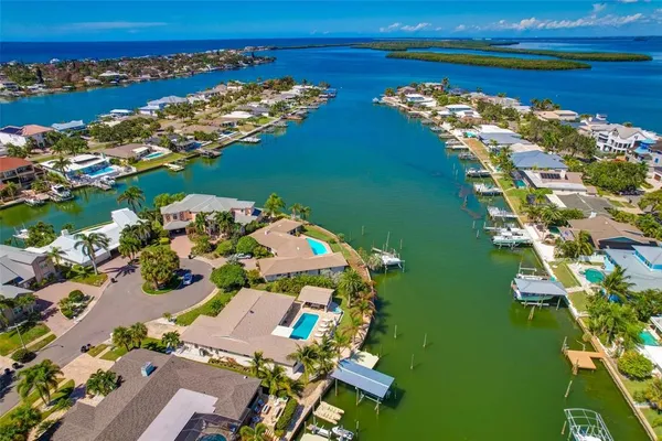 $14,500 | 807 Snug Island, Clearwater, FL 33767