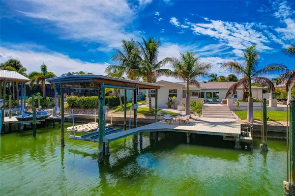 $14,500 | 807 Snug Island, Clearwater, FL 33767