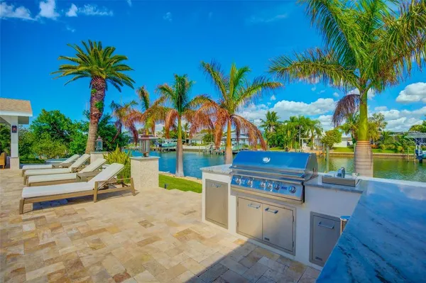 $14,500 | 807 Snug Island, Clearwater, FL 33767