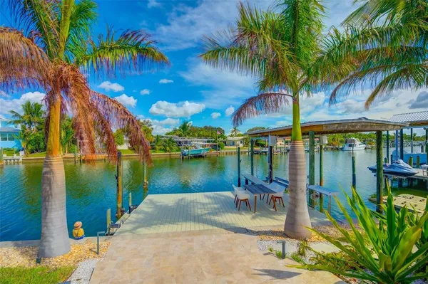 $14,500 | 807 Snug Island, Clearwater, FL 33767