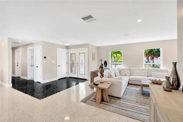 $14,500 | 807 Snug Island, Clearwater, FL 33767