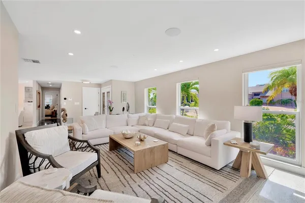 $14,500 | 807 Snug Island, Clearwater, FL 33767