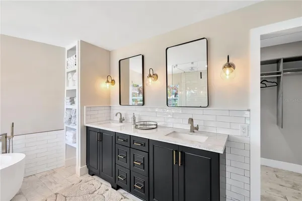 $14,500 | 807 Snug Island, Clearwater, FL 33767