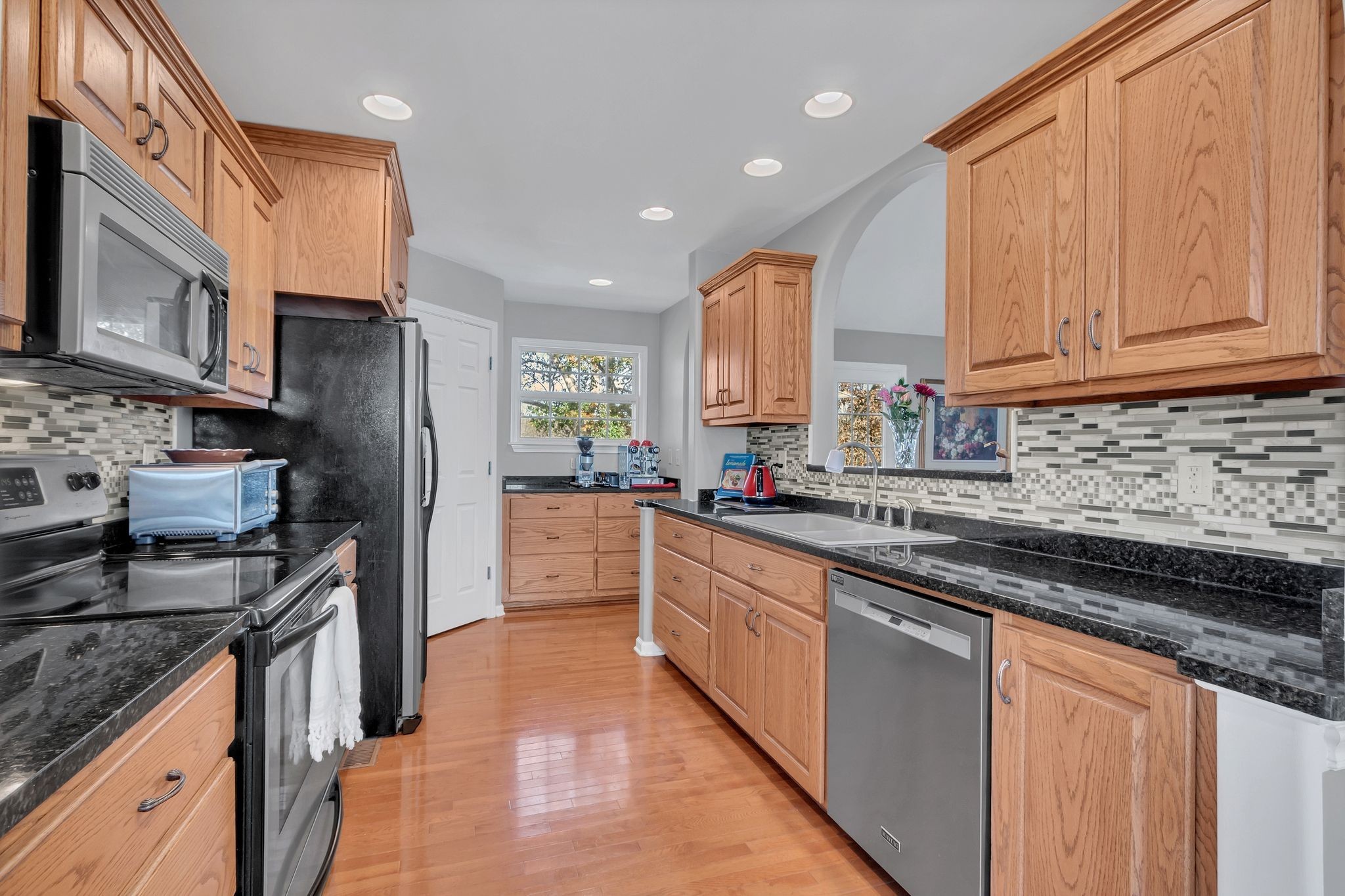 529 Katelyn Drive South Spring Hill, TN 37174 - Photo 14 of 52