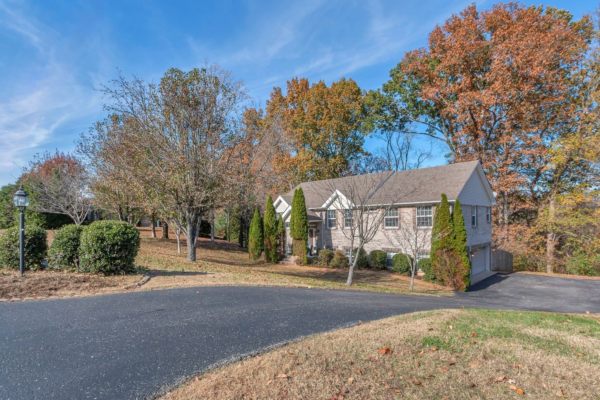 529 Katelyn Drive South Spring Hill, TN 37174 - Photo 2 of 52