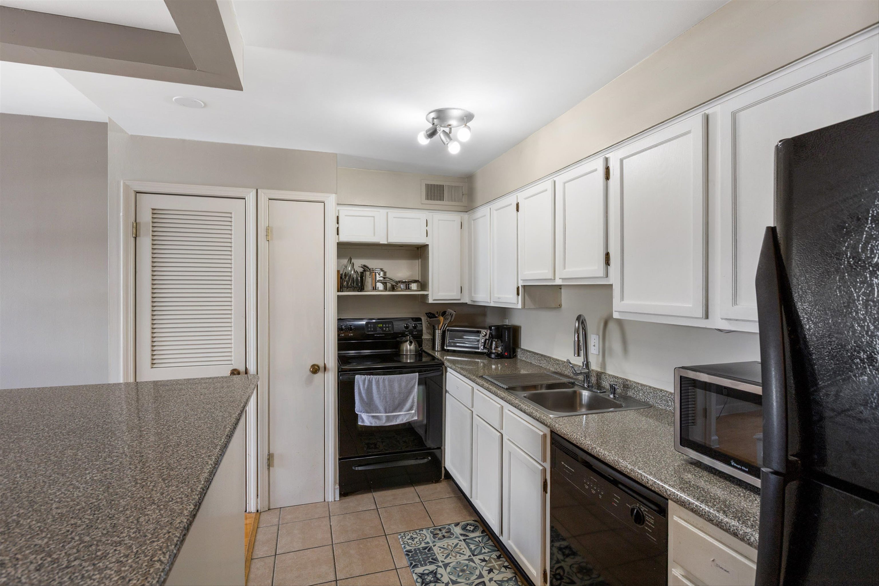 109 North Main Street, Unit 612 Memphis, TN 38103 - Photo 5 of 37