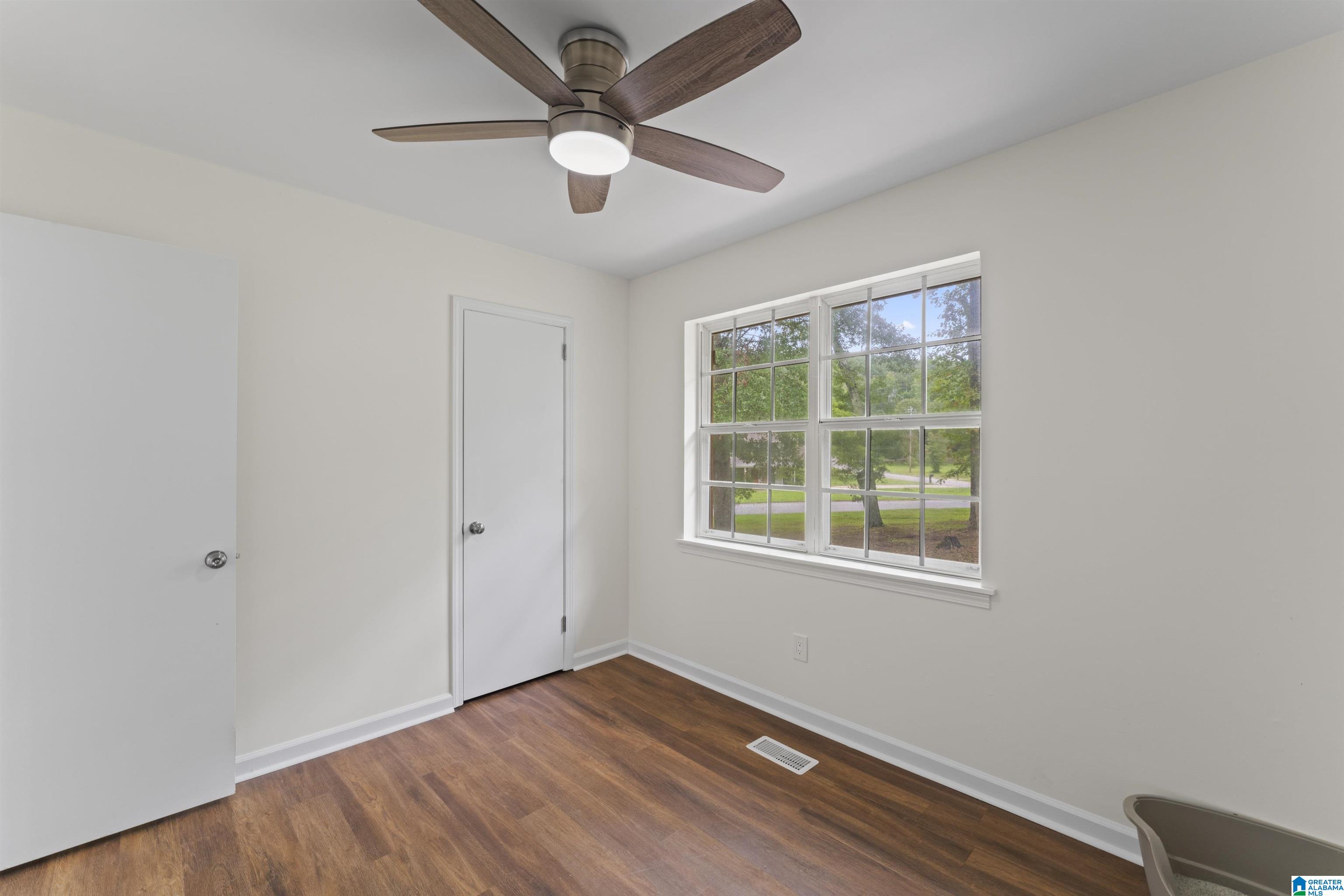 128 Oak Street Alabaster, AL 35114 - Photo 34 of 40