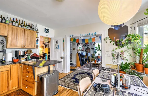 $1,295,000 | 109 Bowen Street, Providence, RI 02906