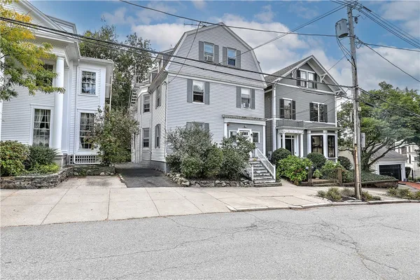 $1,295,000 | 109 Bowen Street, Providence, RI 02906