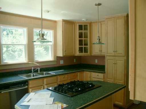 628 Shenango Road Beaver Falls, PA 15010 - Photo 3 of 3 Gallery Image 3