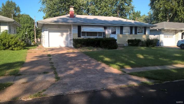 85 Ruth Drive Florissant, MO 63031 - Photo 1 of 8