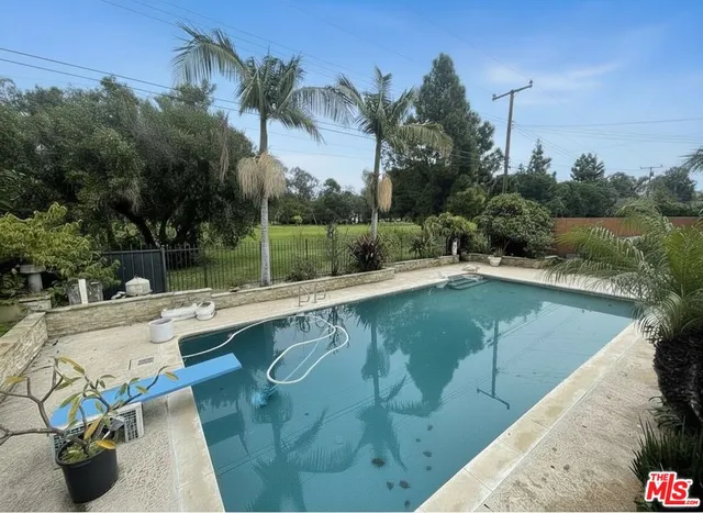 $8,500 | 4368 Fairway Drive, Lakewood, CA 90712