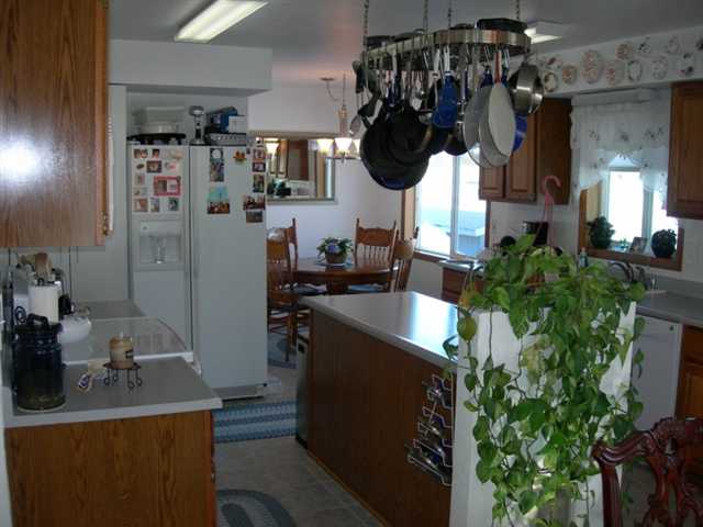 3302 West Staley Road Deer Park, WA 99006 - Photo 8 of 9