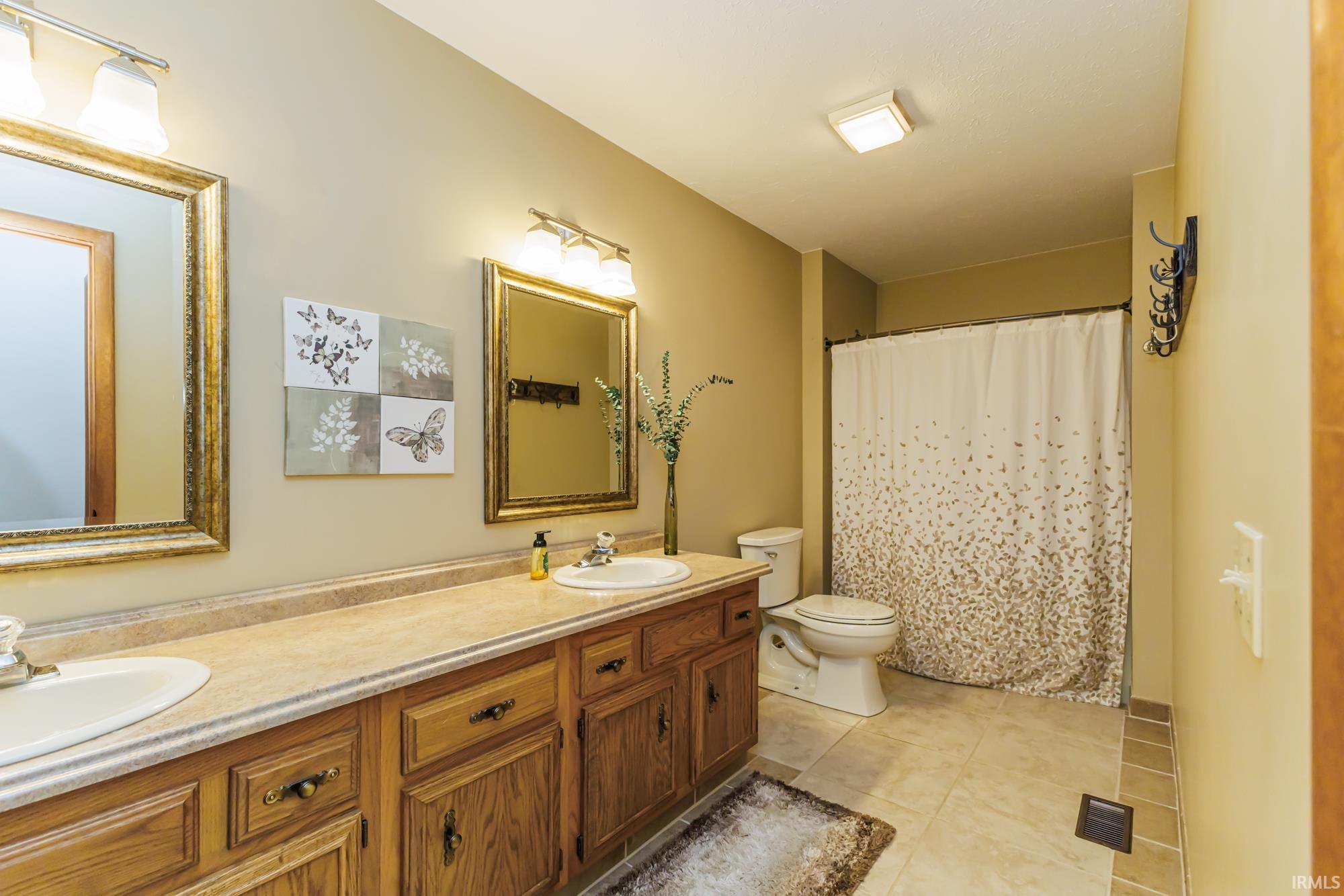 7509 West River Road Yorktown, IN 47396 - Photo 35 of 36