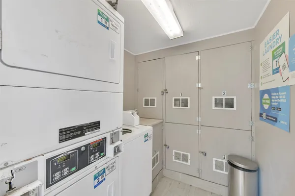 $895 | 2914 Avenue K, Unit 1, Galveston, TX 77550