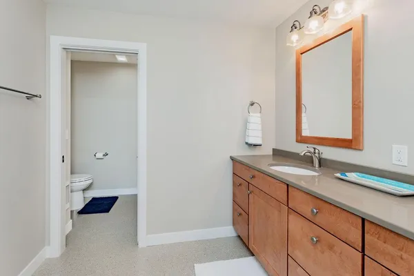 $735,000 | 126 37th Avenue East, West Fargo, ND 58078