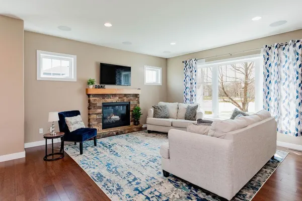 $735,000 | 126 37th Avenue East, West Fargo, ND 58078