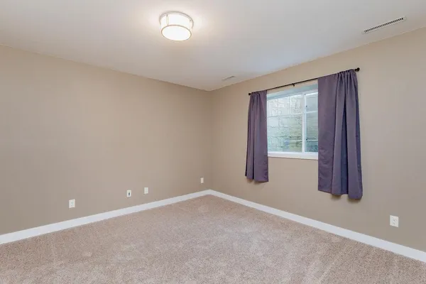$735,000 | 126 37th Avenue East, West Fargo, ND 58078
