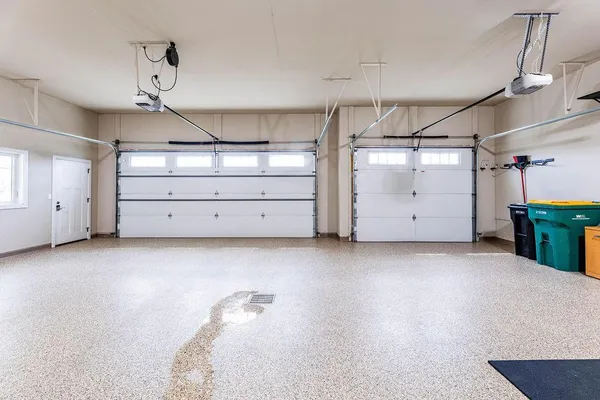 $735,000 | 126 37th Avenue East, West Fargo, ND 58078