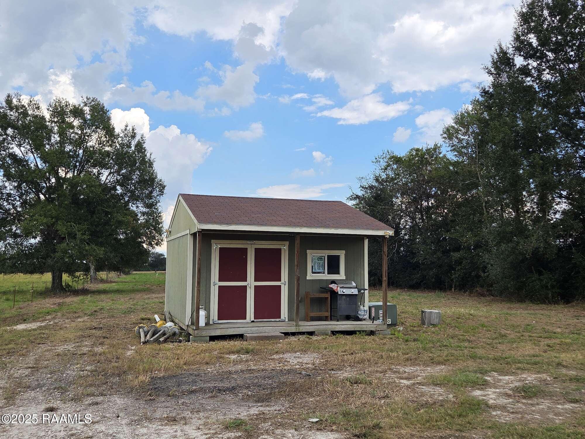 302 Lacassine Road Scott, LA 70583 - Photo 5 of 26 4